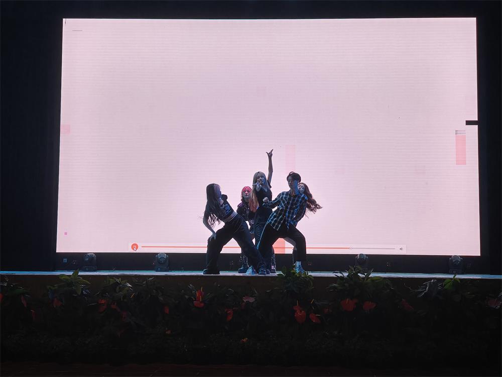 xWQG_1731285631714074654.jpg 节目一 (2).jpg