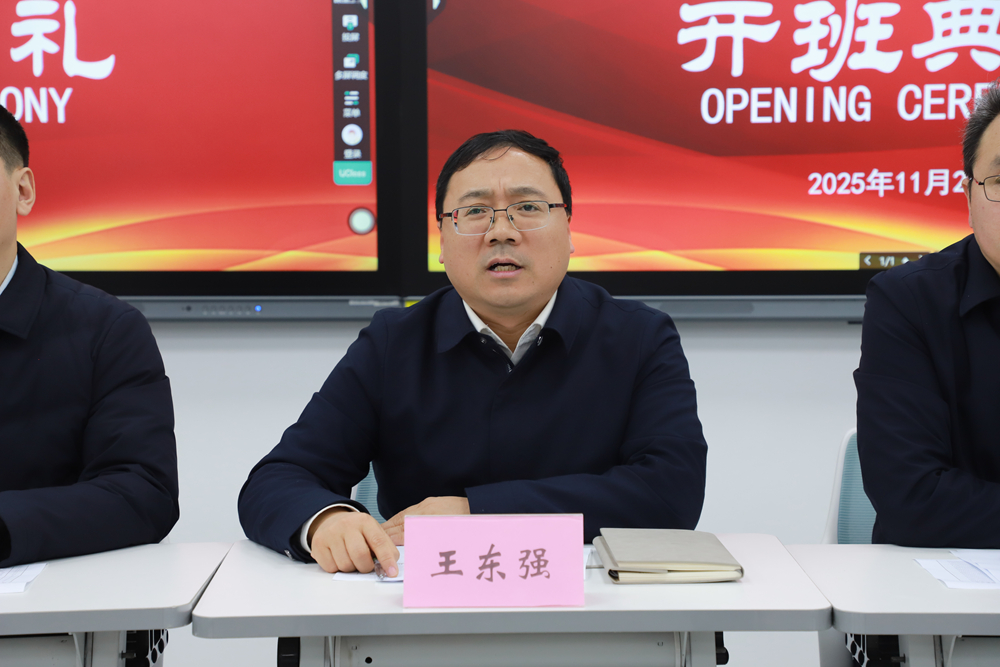 SOsI_1763975433332041086.jpg IMG_8528.jpg